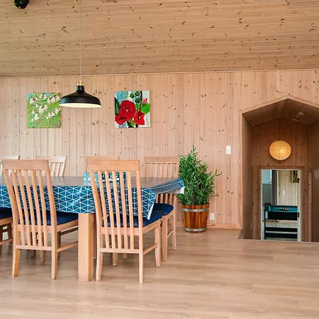 Ferienhaus Scandinavian Lakeside Retreat-By Traum Ansager