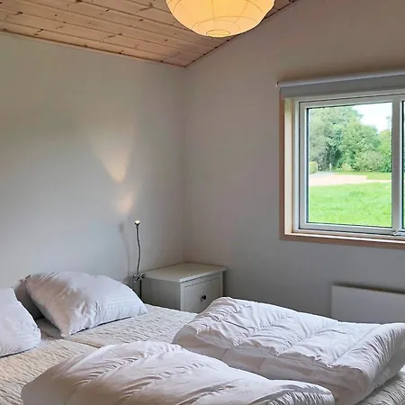 Scandinavian Lakeside Retreat-by Traum Сasa de vacaciones *